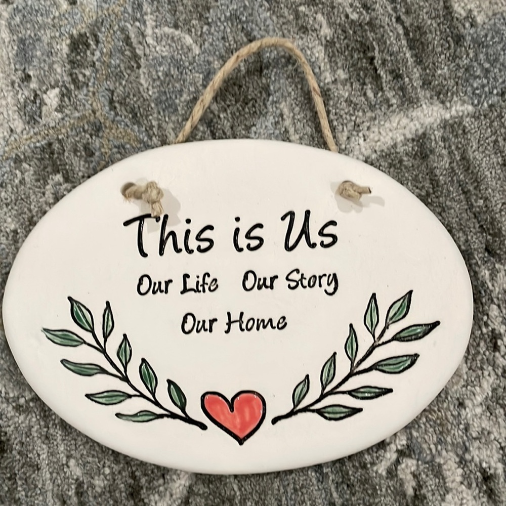 NWOT Ceramic Plaque